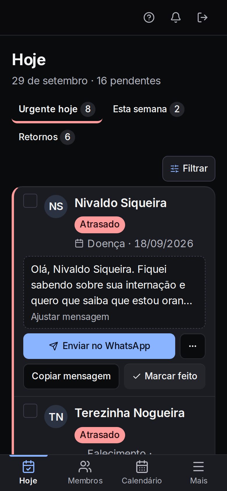 Tela Hoje no celular, com os contatos do dia e uma sugestão de mensagem pronta para enviar pelo WhatsApp